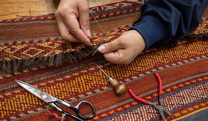 Professional fringe repairing service