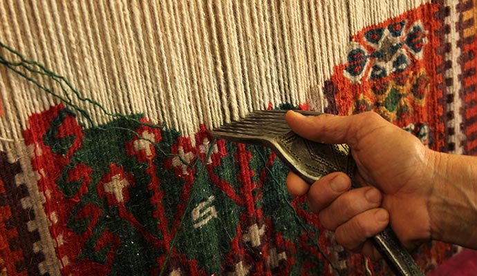 Professional rug reweaving service Professional rug reweaving service